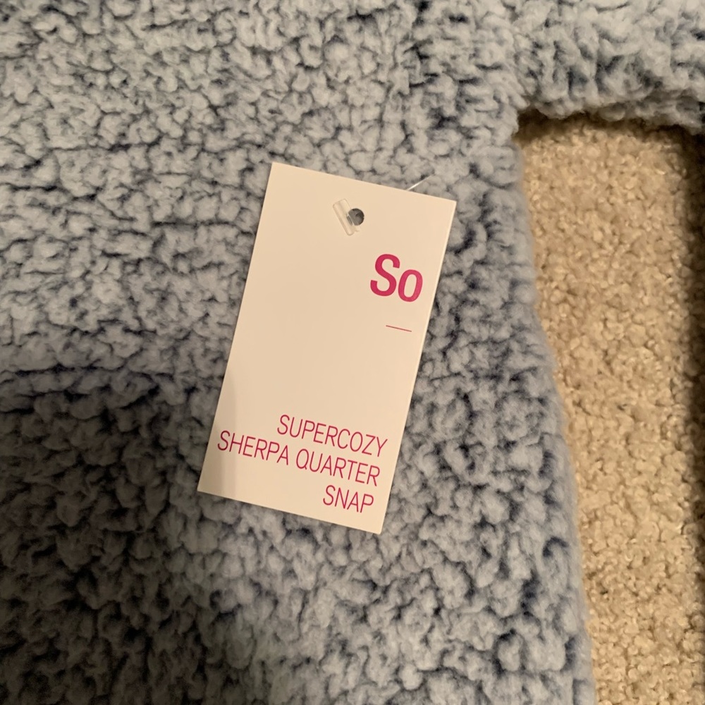 Women’s Sherpa Fleece - Picture 5 of 7